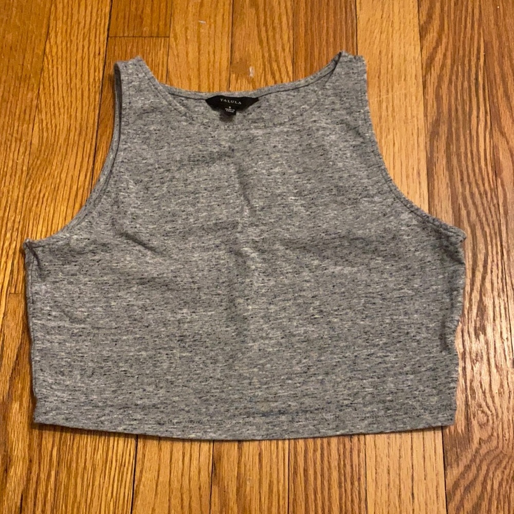 grey cropped tank